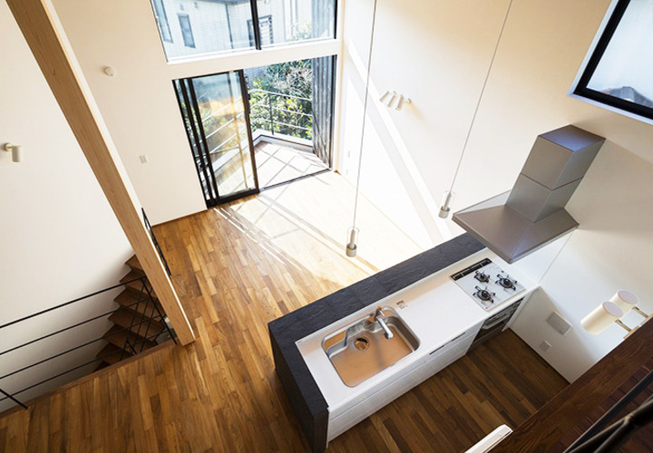 吹き抜け上からの眺め