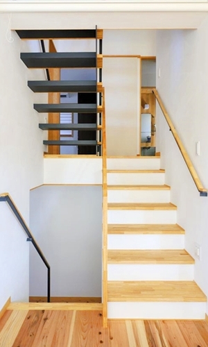 スキップフロアで空間を程よく仕切る