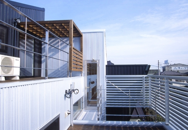 連続する屋上テラス