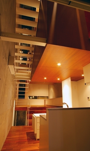 リビングダイニング夜景