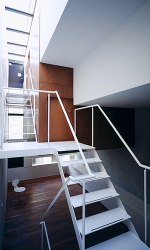 階段とトップライト