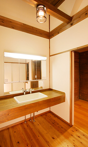一枚板のこだわりの洗面台