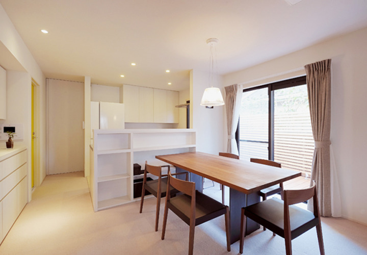 親世帯ダイニング、キッチン