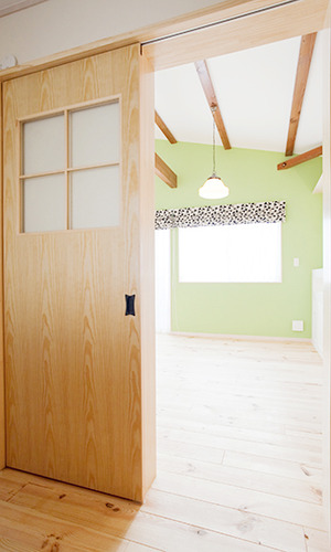 バリアフリーの引き戸