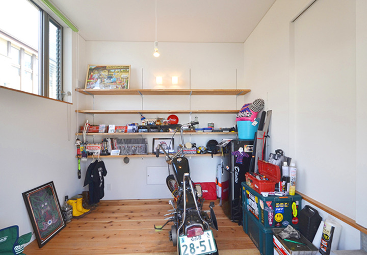 バイクガレージのある住まい