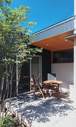 木漏れ日テラス