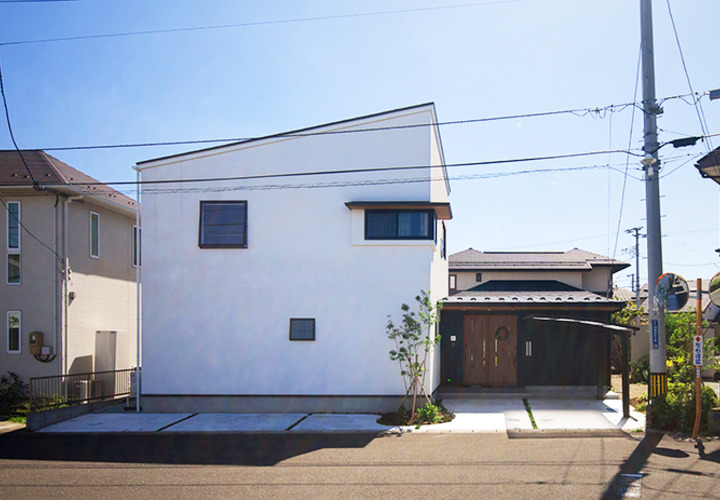 シンプルな外観