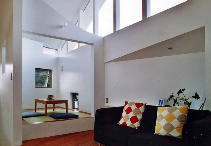 リビングと繋がる和室