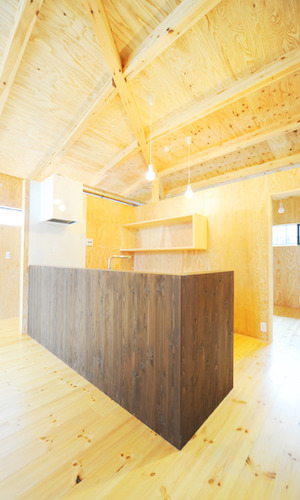 ナチュラルで開放的なキッチン