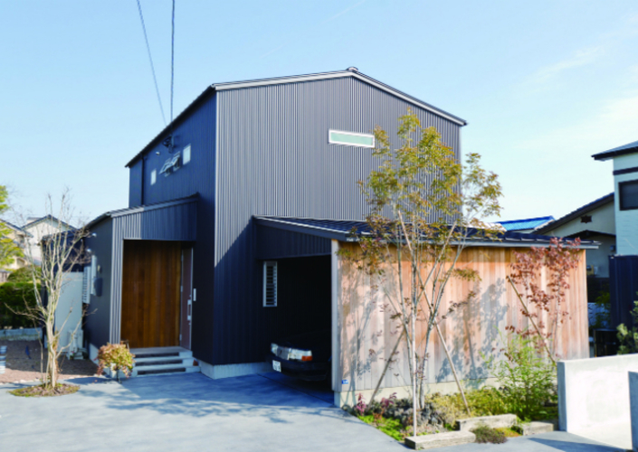 水ケ江のガレージハウス