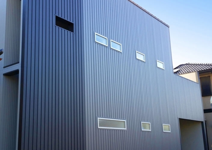 神野のガレージハウス