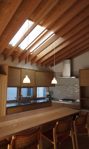 天窓のあるキッチン