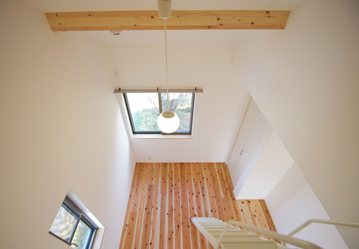 ロフトから見た子供部屋