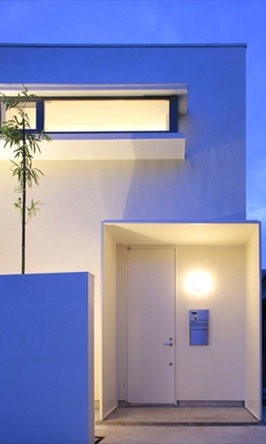 エントランス夕景