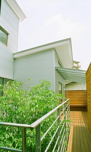 中庭に面した外観