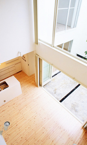 リビング見下ろし