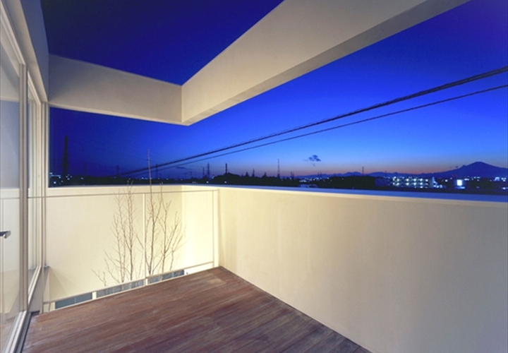 バルコニー夕景