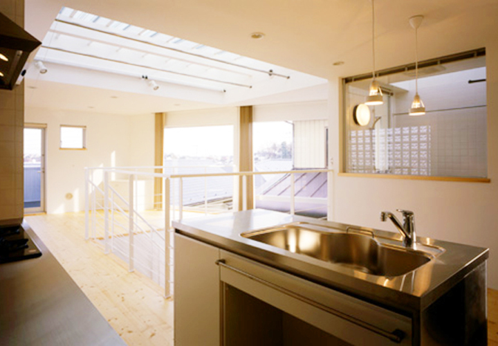 キッチンよりＬＤを見る