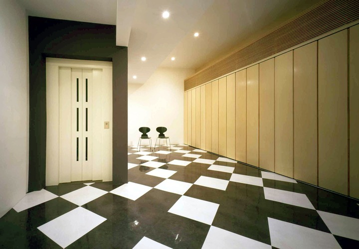 住宅と仕事場は、エレベーターでつなげる