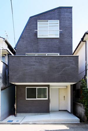 豊町の狭小住宅