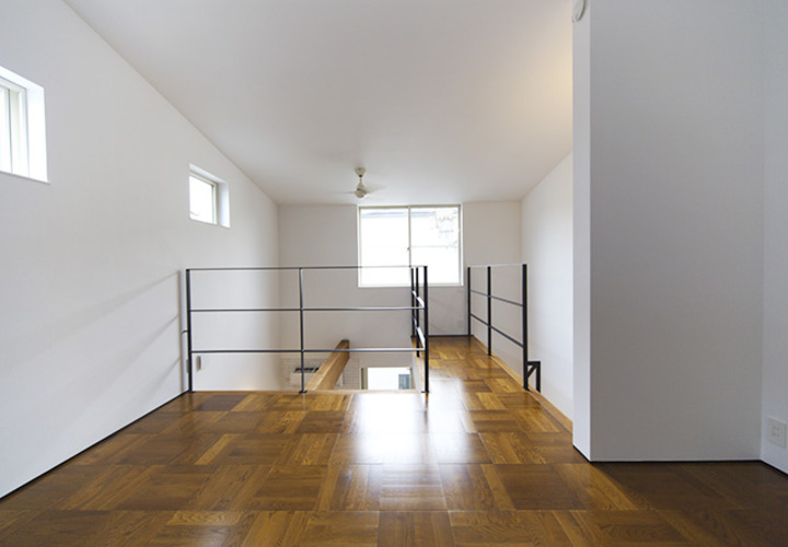 開放的な明るい３Ｆスペース