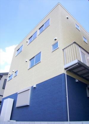 ３階建てガレージハウス