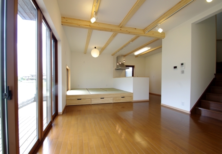 畳ｽﾍﾟｰｽがある明るいLDK