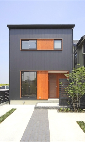 アプローチ側外観