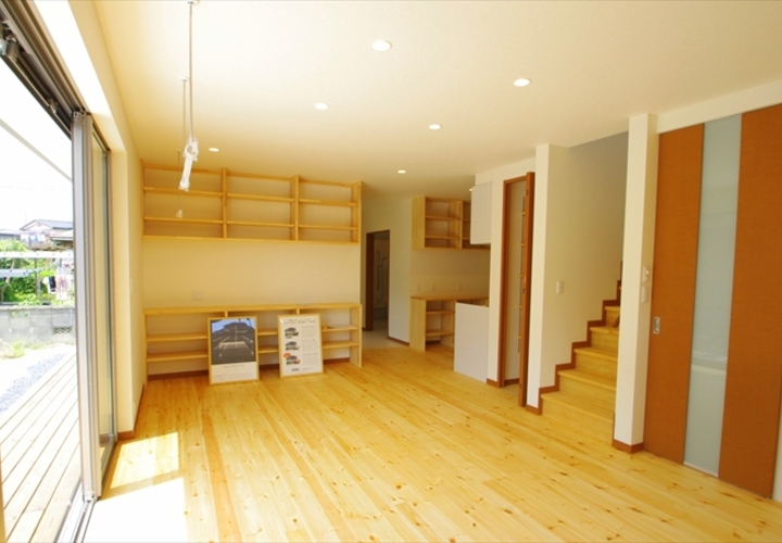 大窓　明るいLDK