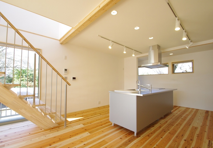 シンプルで明るいキッチン