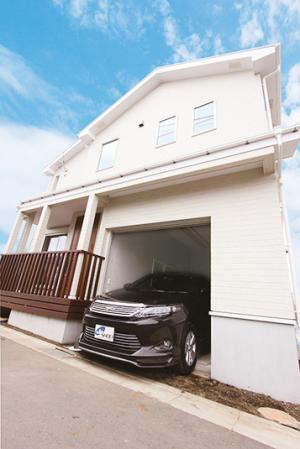 クラフツマン様式を取り入れたナチュラルハウス