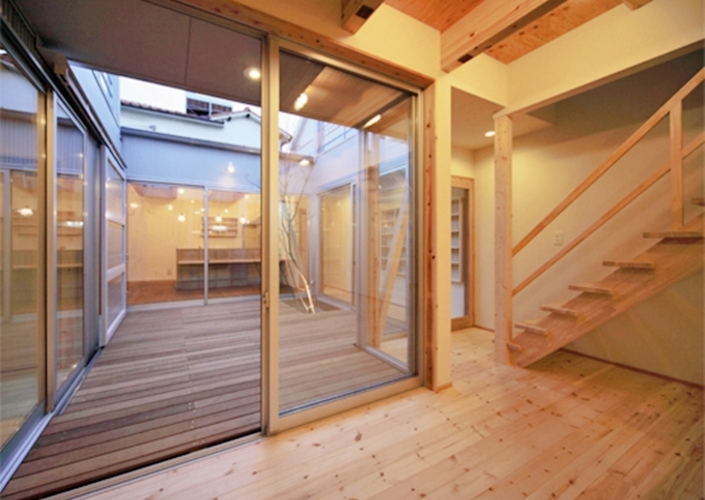 コートハウス８０