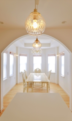 まるで洋館のようなダイニング