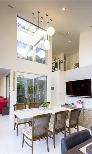 ダイニングルーム