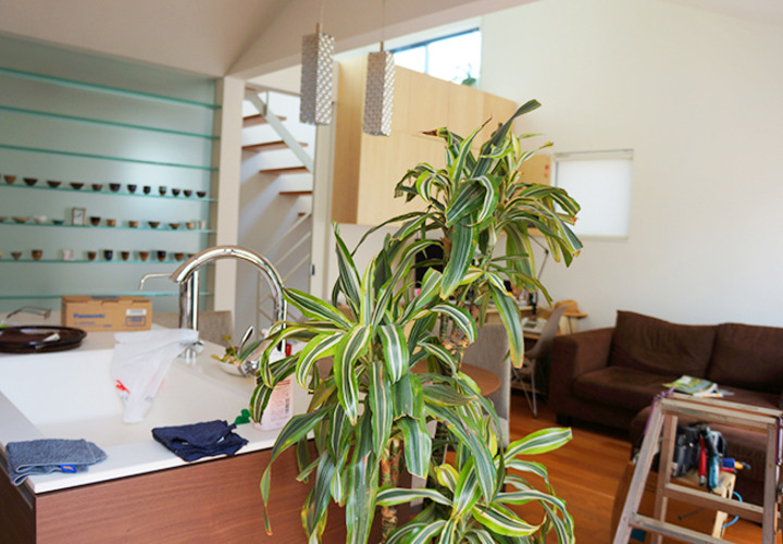 吹き抜けのリビング