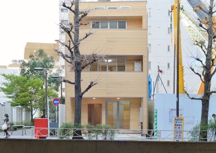 都会のやすらぎ（耐火木造建築物）