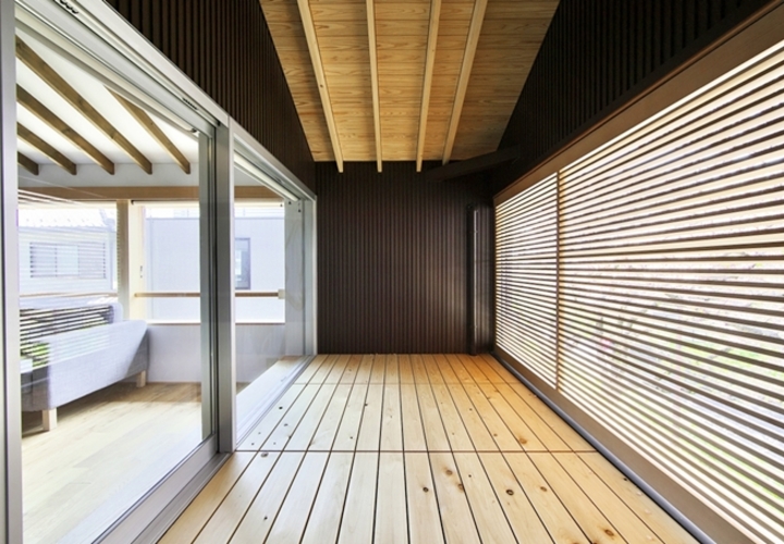 広々としたデッキ。