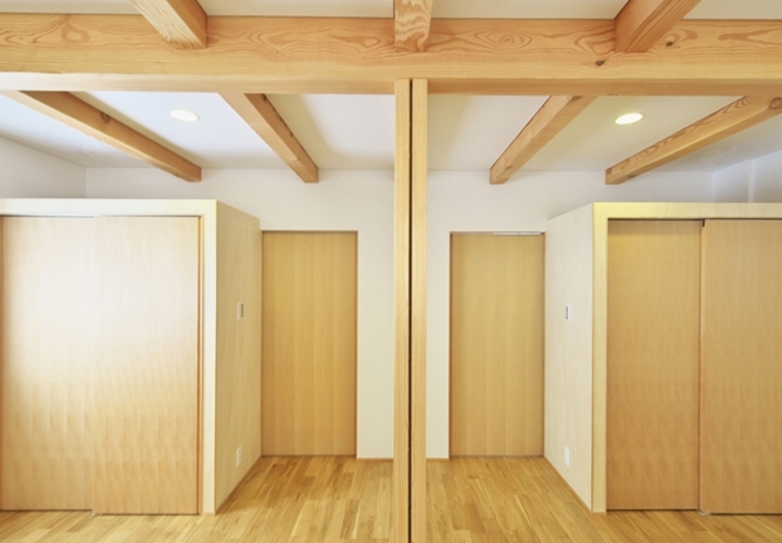 将来間仕切れる子供室。