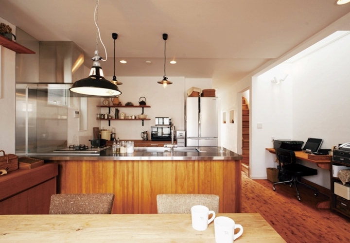 カフェの雰囲気がただよう憩いのキッチン