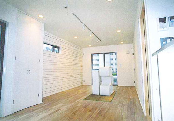 スタジオのようなリビング