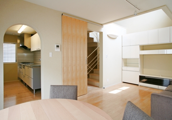 リビング03　出入り口に変化を