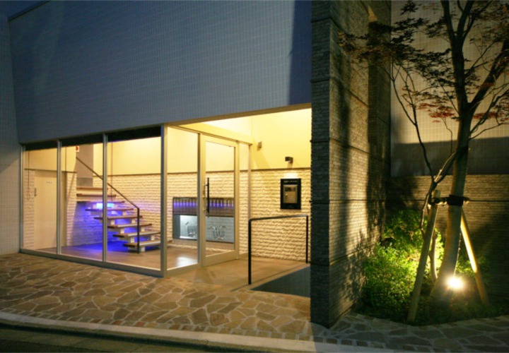 計算し尽くされたライティングが醸し出す癒しの空間