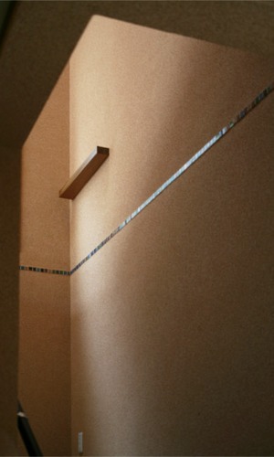 上部から室内へ光を取り入れる