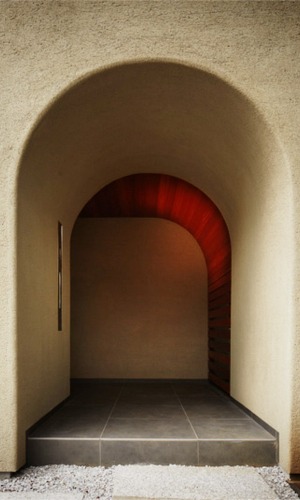 エントランスポーチ