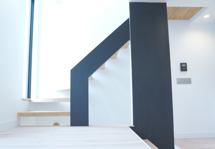 黒でインテリアを引き締める