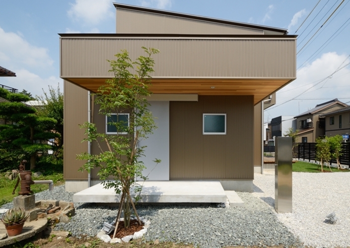 豊川市 末広通の家