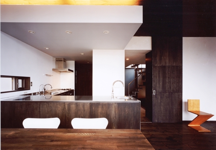 ステンレスのキッチン