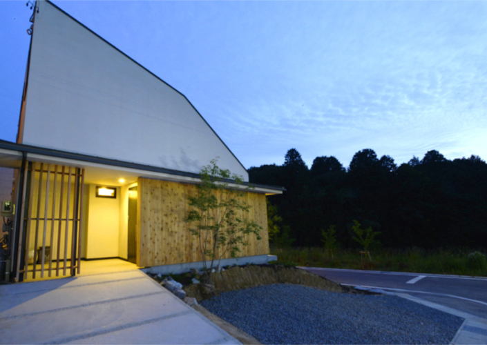 風が通り抜ける家