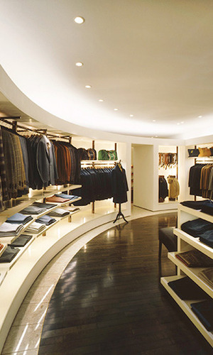 なだらかな曲線が視線を誘う