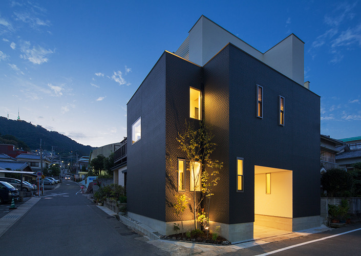  I2-house 「court house」